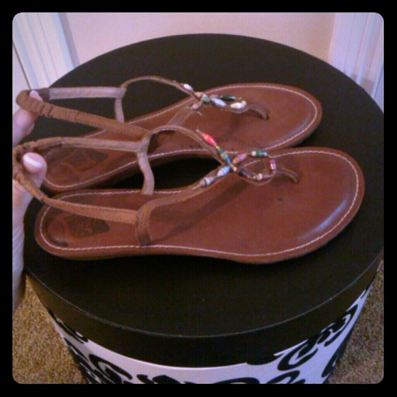Reef leather & 31Bits beaded sandals
