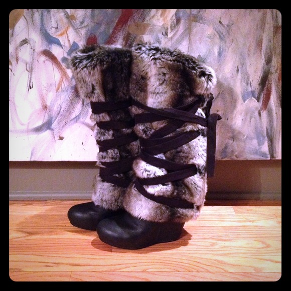 So chic! ALDO Faux Fur Boots!