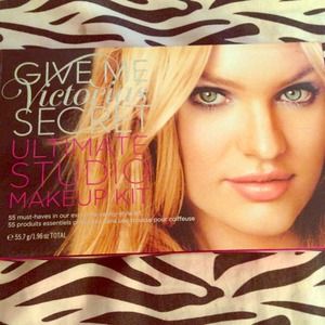 Ultimate Studio Makeup Kit.