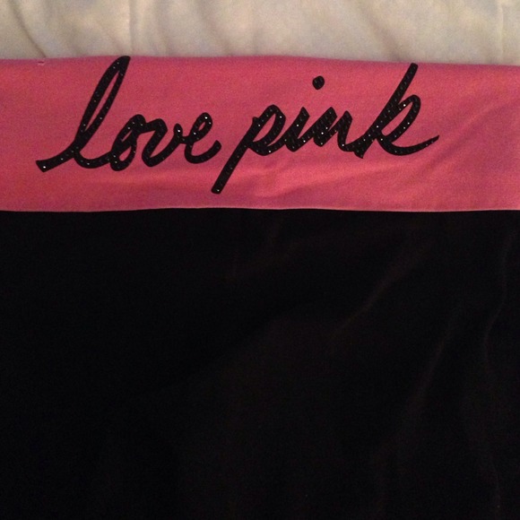 ✨Bundled✨Victoria's Secret PINK yoga pants!