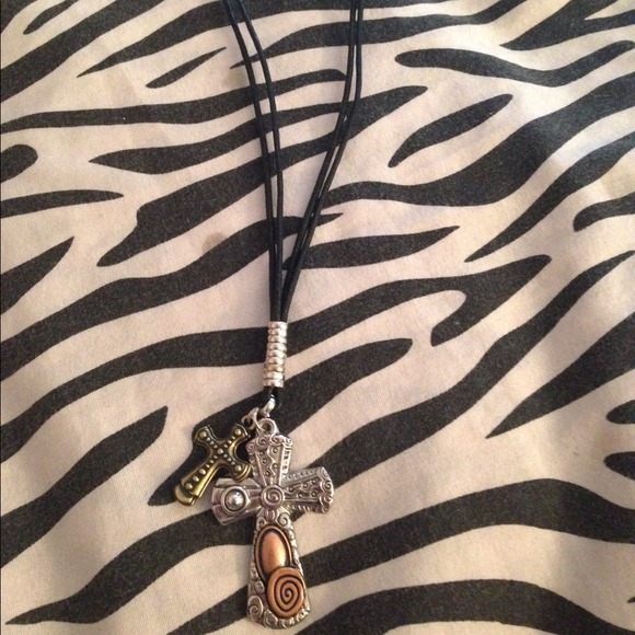 Cross Necklace. - Picture 2 of 2