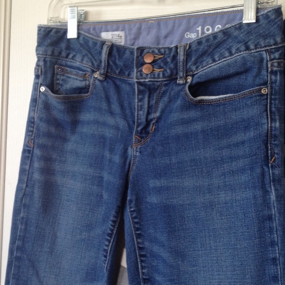 Sold!GAP Perfect Boot Denim - Picture 2 of 2