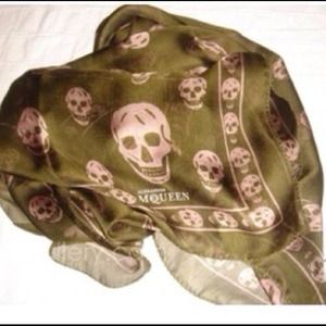 Alexander McQueen Skull Scarf