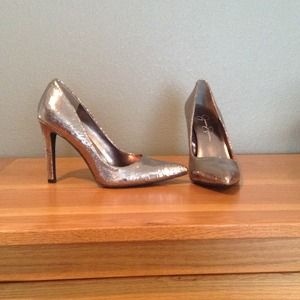 Jessica Simpson Heels