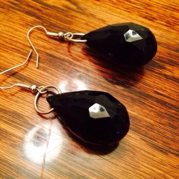Tear Drop Earrings - Picture 1 of 3