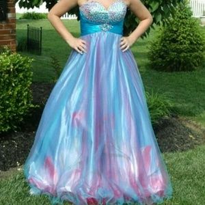 Prom dress
