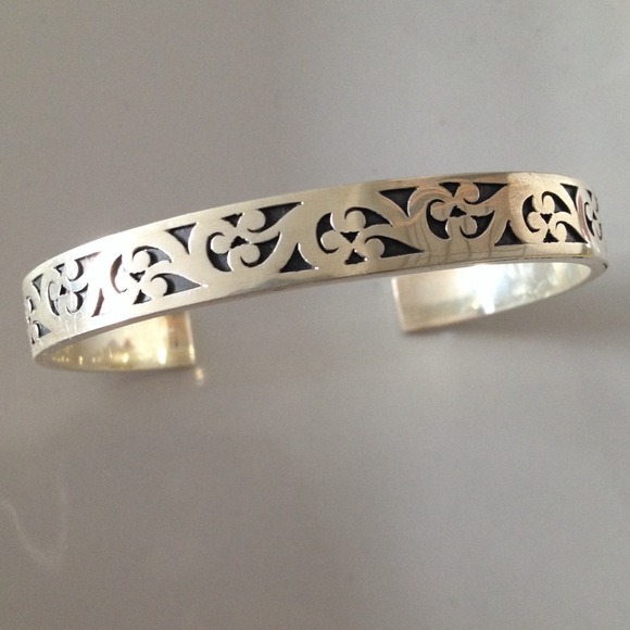 🎉Lois Hill Bracelet🎉