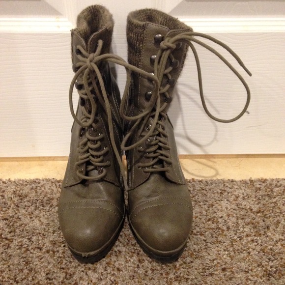 Target combat boot wedged heels