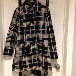 Black and white stitched winter tcoat forever 21