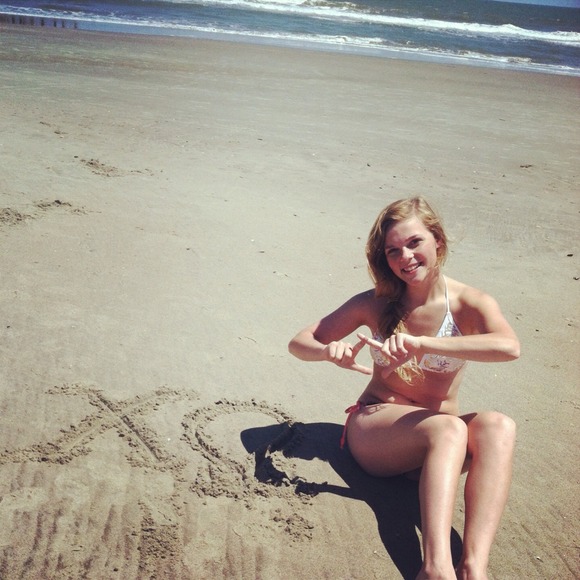 🎀Meet Your Seller🎀 - Picture 2 of 4