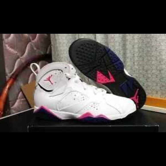 Air Jordan 7 Fireberry