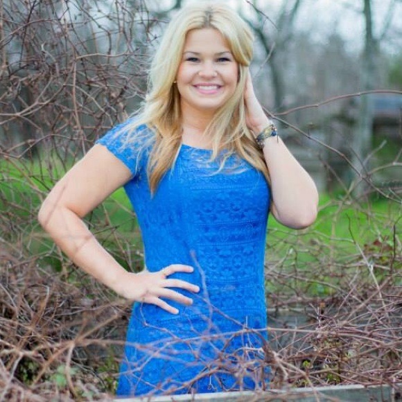 Jessica Simpson Dresses & Skirts - Jessica Simpson lace dress