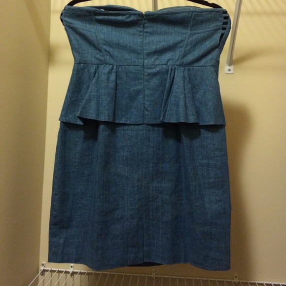 Stylish blue peplum tube dress - Picture 2 of 2