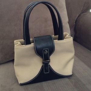 City DKNY handbag