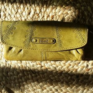 FOSSIL WALLET NWOT