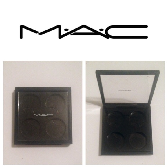 MAC eyeshadow pro palette quad