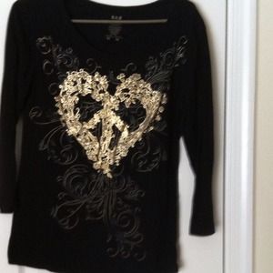 Golden Heart Quarter Sleeve