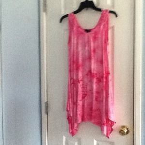 Pink sleeveless top