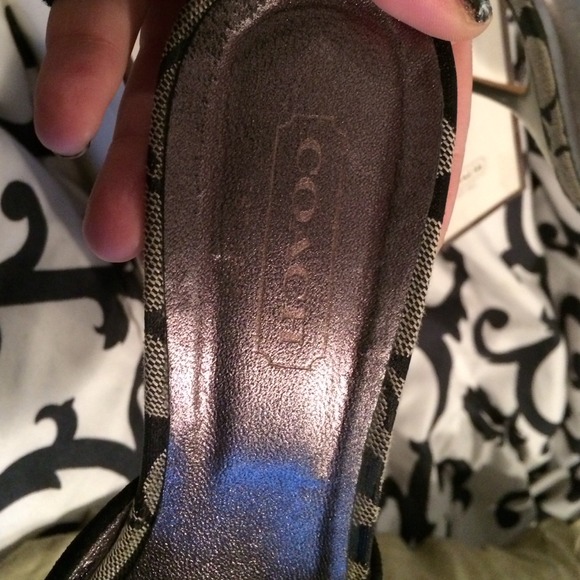Coach black suede rivet heels - Picture 3 of 4