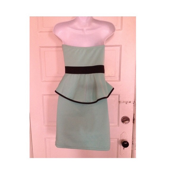 🚫SOLD🚫 - Picture 2 of 2