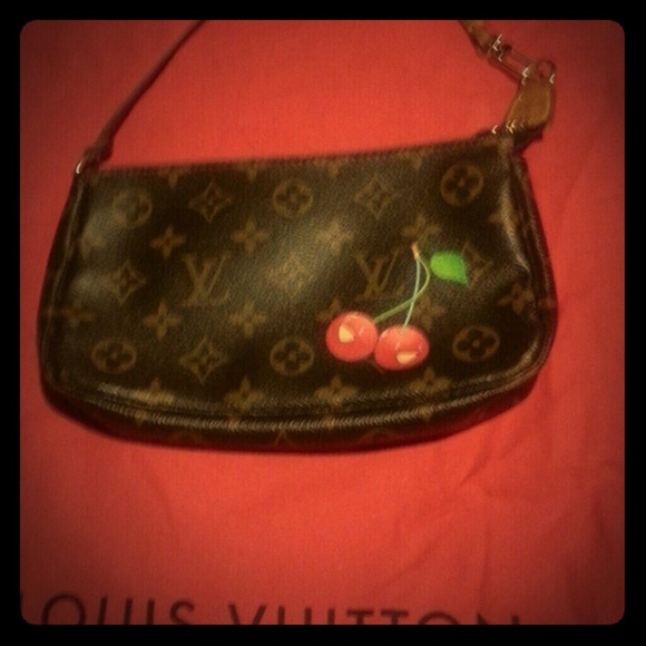 Authentic Louis Vuitton small bag