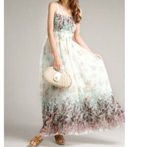 BNWT White Long Maxi Dress