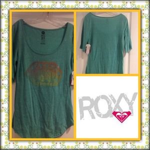 ❤️NWT CUTE ROXY SHIRT❤️