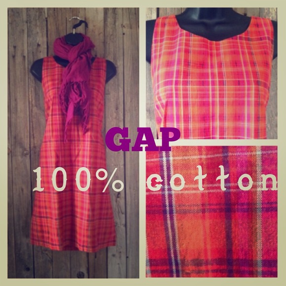 Sold.....Plaid sheath dress - Picture 1 of 3