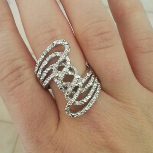 Jewelry - Fashion ring