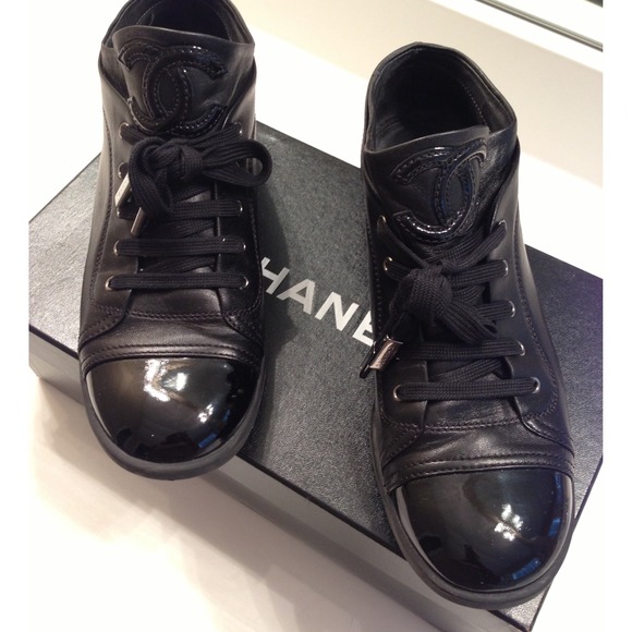 CHANEL Shoes - 🚫SOLD🚫 🎉 HOST PiCK 🎊 CHANEL SNEAKERS