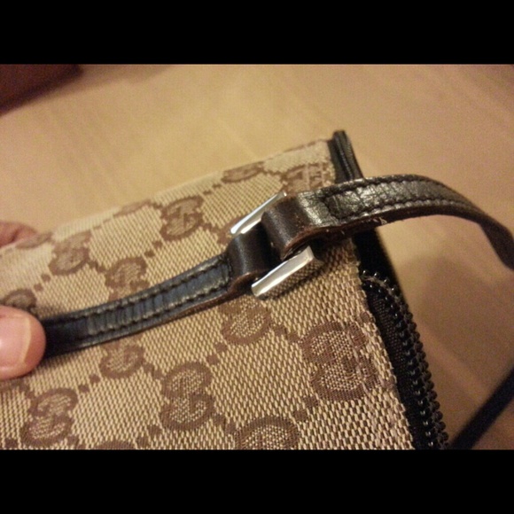 Additional pics of Authentic Gucci