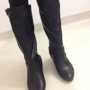 Black Boots