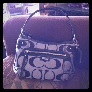 HOLD!!!Brand new coach purse! ***REAL COACH***
