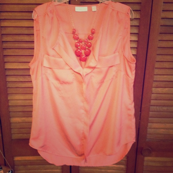 New York & Company Peach Tunic! 🍑