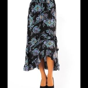 New beautiful cute long cotton skirt black