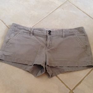 Grey American Eagle shorts