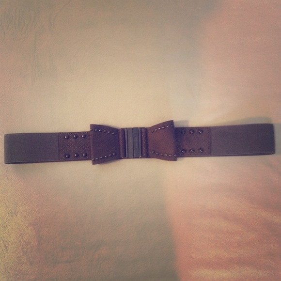 Kenneth Cole reaction belt!