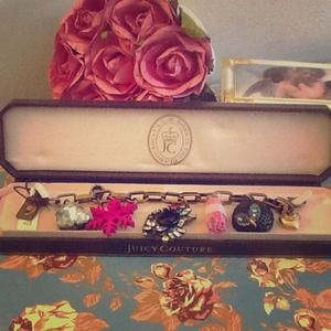 Gorgeous Authentic Juicy Couture Charm Bracelet.