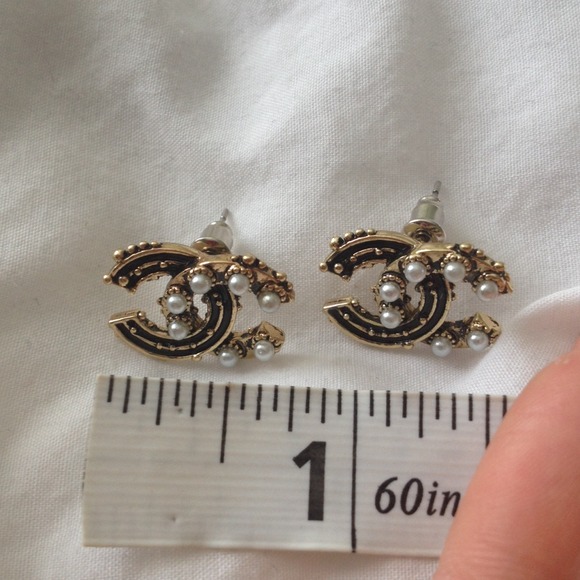 Fashion vintage earrings brand new