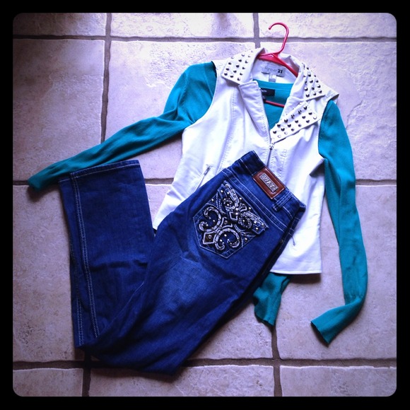 BLING JEANS 💎💎💍💎💍💎💍 - Picture 1 of 4