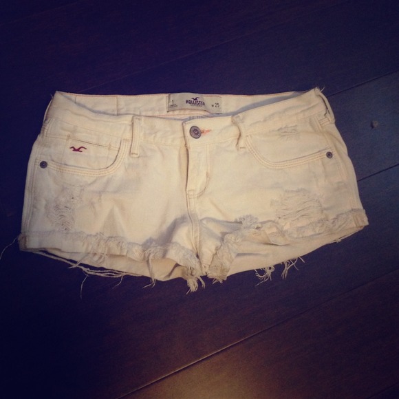 Hollister destroyed white short-short