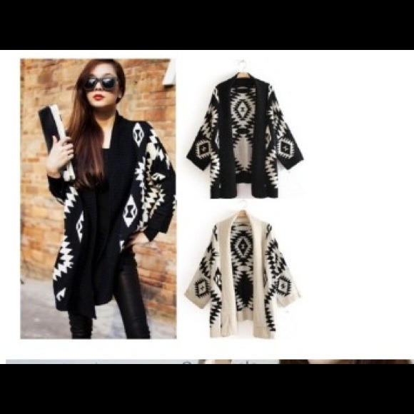 PRICE DROP! Aztec Geometric Black White Sweater - Picture 2 of 4