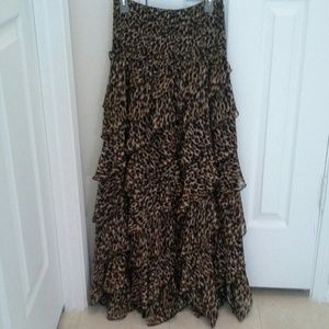 Frilly layered skirt