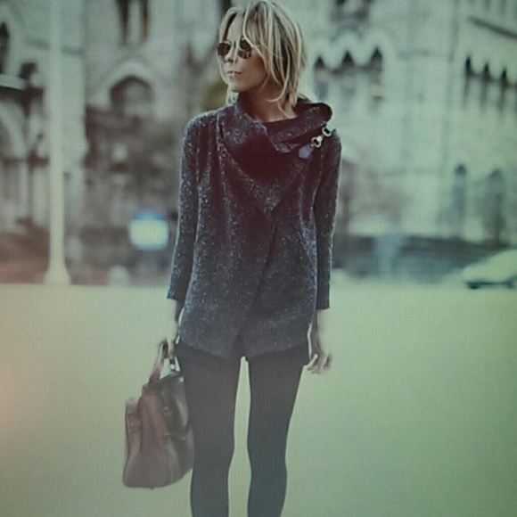 Sheinside Sweaters - Very dark gray sweater NWOT