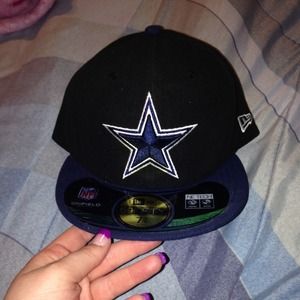 Dallas Cowboys Hat. Brand New never wore❌SOLD❌