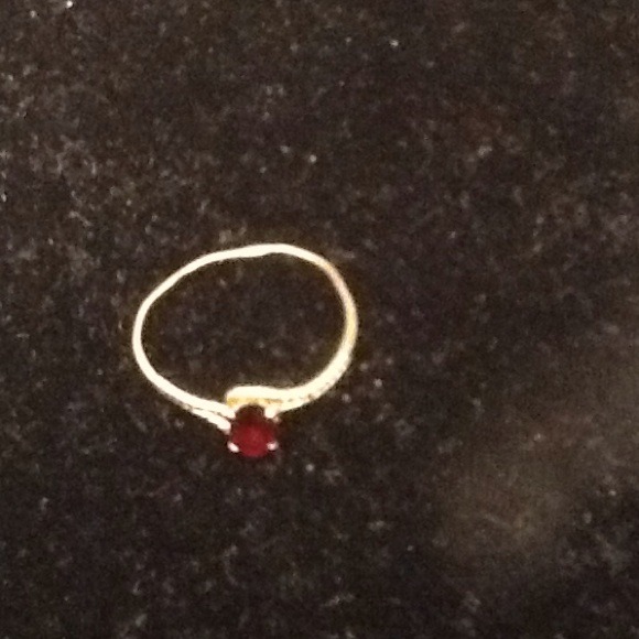 Real ring - Picture 3 of 3