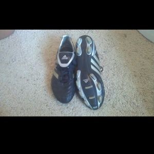 Unisex cleats men's 8 women's 9/9.5