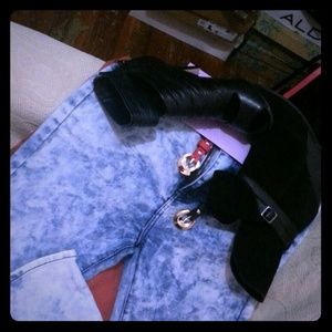 Skinny Jeans &or bundling?Shoes?plz ask away