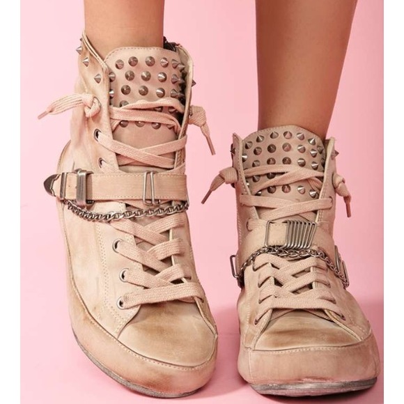 Sam Edelman Shoes - ⭐️Sam Edelman Spiked Sneaker High Tops⭐️