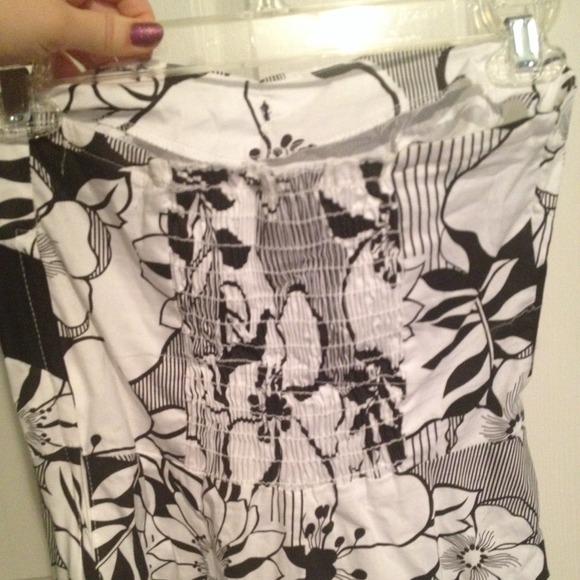 Strapless black and white dress! ⚓️ - Picture 4 of 8